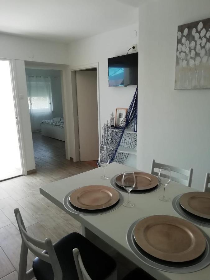 Apartment Hajduk Starigrad Paklenica Luaran gambar