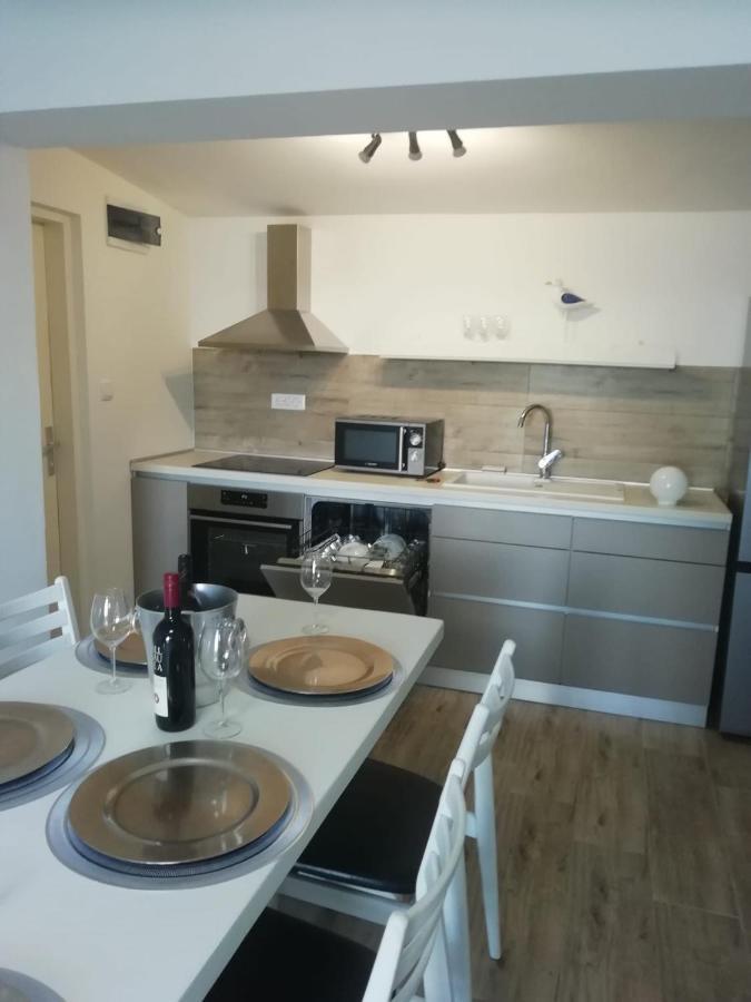Apartment Hajduk Starigrad Paklenica Luaran gambar